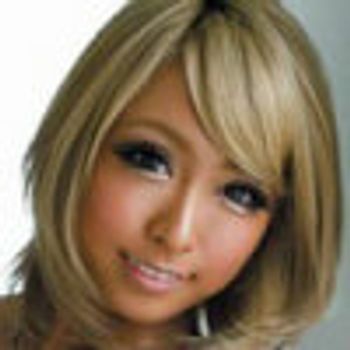泉麻那 avatar
