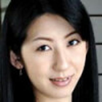 本庄瞳 avatar