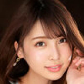 星谷瞳 avatar