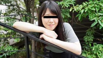 073024_01 卑猥なランジェリーでヤル気満々の素人むすめとハメまくり！