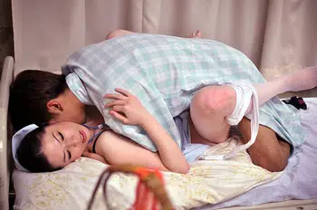 HEZ-527 夜勤の熟女看護師3 欲求不満おばさんナースはカッチカチ勃起チ〇コで夜中に発情！！12人