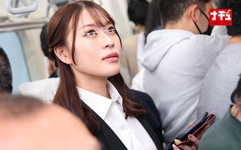 NHDTB-977 ピタパン半脱ぎ状態でヒクつくアナルを見られ羞恥イキする美尻女