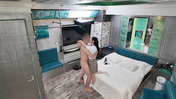 NAPS-001 ナンパ即パコ01 自由奔放で思わせぶりな性格である21歳の女子大生をナンパ即パコ！無意識に男を誘惑しちゃうけど押しにめっちゃ弱い！ゆいちゃん