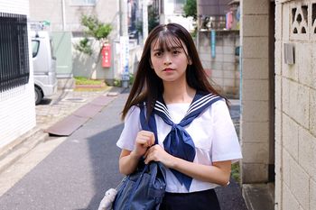 SVGAL-008 めっちゃカワイイと街で噂のカフェ看板娘は人見知りで押しに弱くてセクハラされても拒めない…営業中の店内で声を出せずに顔を赤らめて羞恥イキ！調子に乗って生ハメ中出しやり放題！ 杏ここ