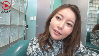 NPJS-101 「早く咥えたくて…」マッチングアプリでゲット！！ 出会って超速ホテルIN即ハメ！気の強い美人妻は即効型の都合のイイ絶倫タダマンビッチだった。 人妻:さちかさん。絶倫9発！！