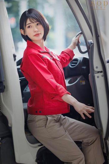 START-156 配送中NTR 既婚ベテランドライバーの配送に付いて回るうち車中でおそわれてしまった新婚人妻 宮島めい