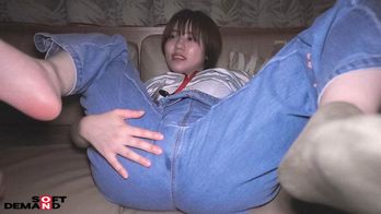 NHDTB-975 同じマンションに住む無防備な透けパン美尻女に浣腸をぶち込んだら我慢できず着衣噴射2