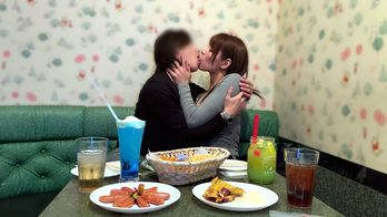 NTK-882 【鬼エロ人妻の美巨乳Eカップの淫乱ボイン美女を路上でGET】【路上で見つけた欲求不満のオーラぷんぷんのエロ痴女発見！！】とりあえずお店で飲んで歌う…！？いや弄るしかないでしょ初対面でディープキスとチク舐め店内デート許す淫乱妻！！もうこれ以上は…都月るいさ