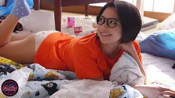 FJIN-043 合算10発抜き！！親の再婚でできた義姉は喪女！だらしないのにエロすぎる無防備巨乳な姉に杭打ち中出しされた僕…天晴乃愛