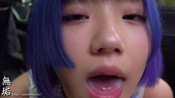 MUKC-068 暗示洗脳04 派手髪サブカル系素人レイヤーガチ洗脳。連れ回しマゾ調教。淫雌化、アクメ、中出し、性癖開発。完全支配コスプレ肉便器。 ～催●暗示で性癖を歪ませ完全なるマゾペット化計画。連れ回しイカセまくり快感ドマゾ調教記録～