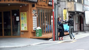 NTK-882 【鬼エロ人妻の美巨乳Eカップの淫乱ボイン美女を路上でGET】【路上で見つけた欲求不満のオーラぷんぷんのエロ痴女発見！！】とりあえずお店で飲んで歌う…！？いや弄るしかないでしょ初対面でディープキスとチク舐め店内デート許す淫乱妻！！もうこれ以上は…都月るいさ
