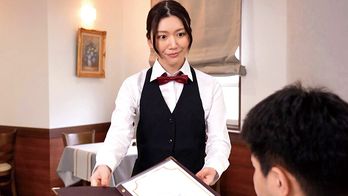BONY-119 バイト先の憧れの先輩は止まらない性欲を僕のチ●ポで満たす 戸川なみ