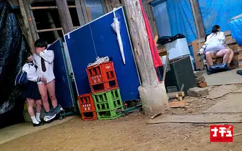 NHDTB-993 クラスで目立たないむっつりスケベ地味女子は密室に男の子を誘い連続射精させる変態少女