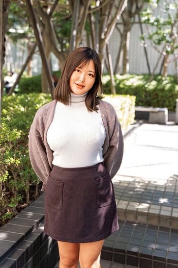 JKSR-653 いきなり潮吹きスプラッシュ！！即吹かせ人妻ナンパ！！そこらへんの人妻全員吹かせる！