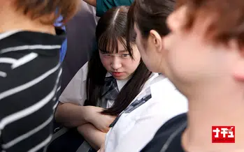 NHDTB-99501 連射電車 ちっちゃい女の子を独占して精子が尽きるまで何発も射精したい 推定148cmうぶ妖精娘