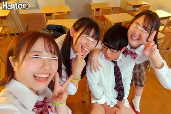 HUNTC-119 ち○ちん危機一発ゲームでヤリマン女子の餌食になったバキバキ童貞のボク！童貞のボクをからかってクラスのヤリマン女子がチ○ポをイジリまくり！