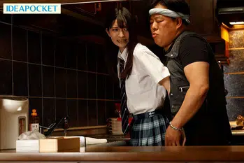 IPZZ-391 死ぬほど嫌いな義父の大好物は女子〇生のワタシでした… 犯●れながらイカされる最大屈辱レ×プ さくらわかな