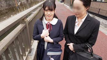 PIYO-208 連れ子が爆乳に育って我慢できません…成長期の連れ子とたわわな愛の日常。