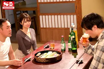 SONE-341 昔から大好きだった幼馴染が親父の女になって僕に性行為をわざと覗かせてくる。 つばさ舞