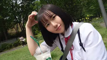 FNEO-087 ちびっ子ボイン りいさちゃん 155cmGカップ 発育途中のロケットオッパイなミニマム美少女の秘密のえっちなお遊び探検記。 如月りいさ