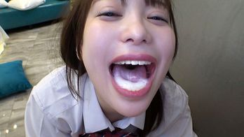 NAPS-001 ナンパ即パコ01 自由奔放で思わせぶりな性格である21歳の女子大生をナンパ即パコ！無意識に男を誘惑しちゃうけど押しにめっちゃ弱い！ゆいちゃん