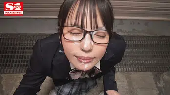 SONE-371 家庭教師の俺を反則的にやにやパンチラで誘ってくる小悪魔美少女 渚あいり