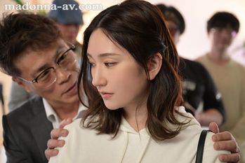 JUQ-850 ヌードモデルNTR 上司と羞恥に溺れた妻の衝撃的浮気映像 木村玲衣