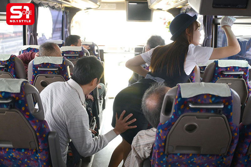 SONE-882 カラダで責任取らされた美人バスガイド 精力オヤジ乗客たちをヌイてもヌイても終わらない大乱交18発射精バスツアー miru