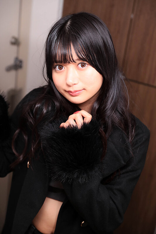 DANDY-986 即ヤリ専門！入室5秒で唾液たっぷりのベロちゅうで悩める絶倫M男君をビンビンにさせる小悪魔美少女 北岡果林20歳